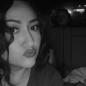 Meet your Posher, Adriana